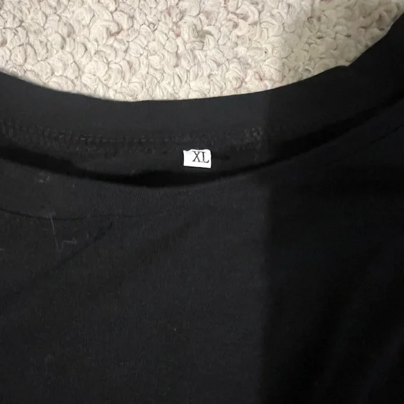 Classic Black Women's Top - Picture 4 of 7